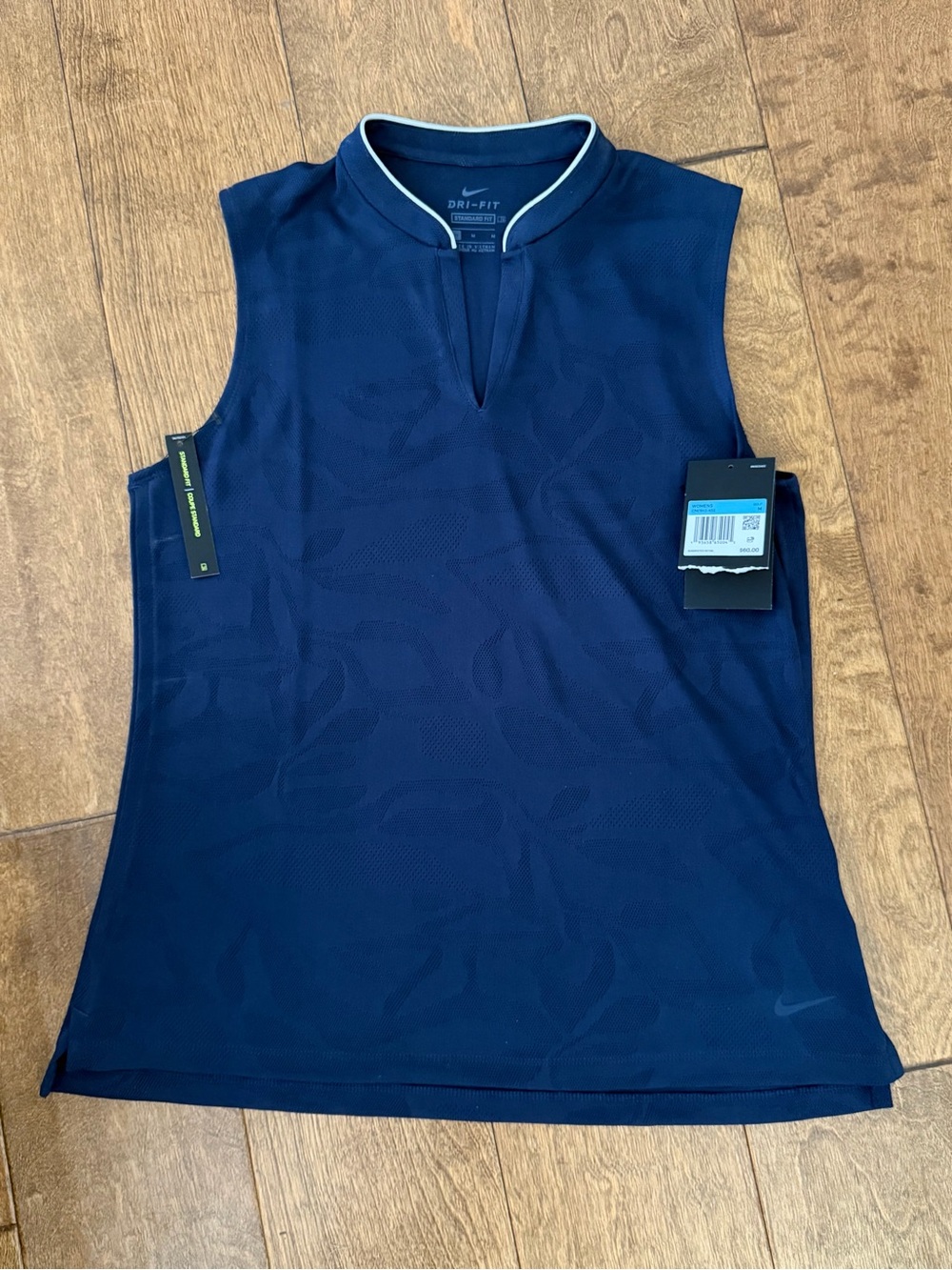 Nike Women's Navy Sleeveless Dri-FIT Golf Tank size medium